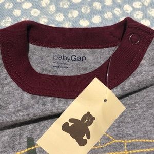 🆕NWT infant long sleeve shirt